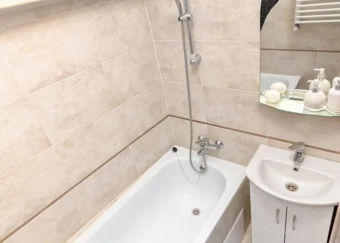 Near The Opera House Daire