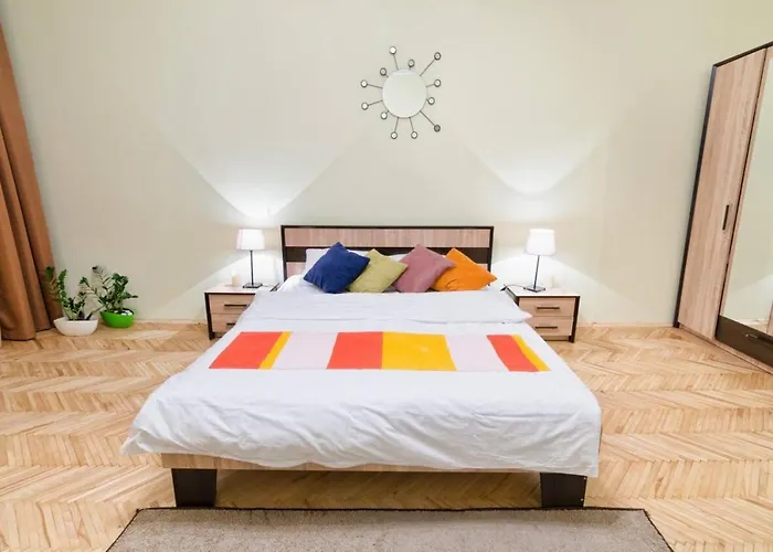 Near The Opera House * Львов