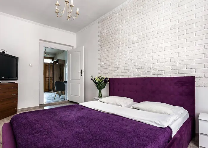 Near The Opera House *